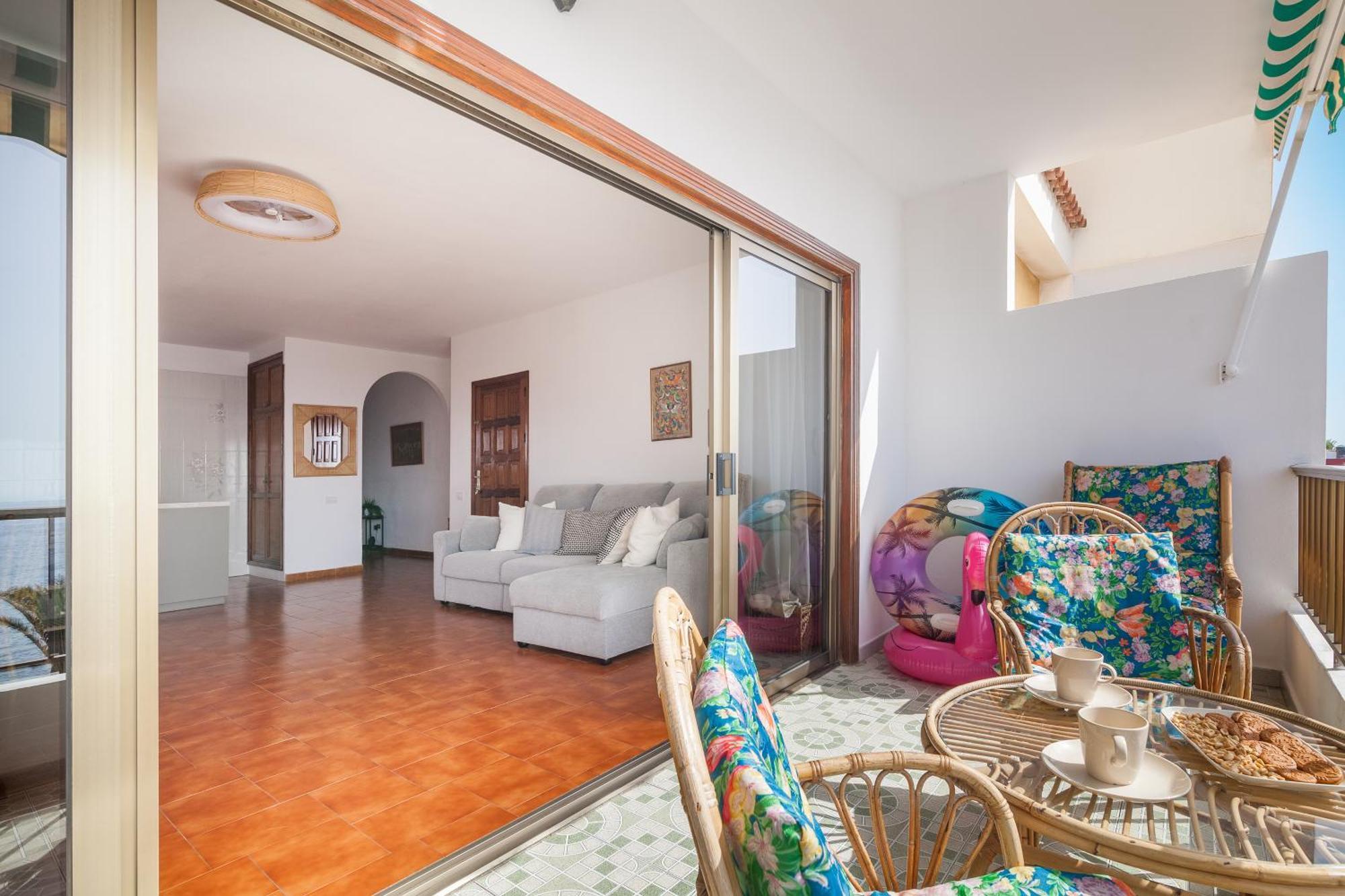 Casa De Franco - Ocean View, Terrace, Balcony, 50M From Playa La Arena, Fibre Net Lejlighed Puerto de Santiago  Eksteriør billede